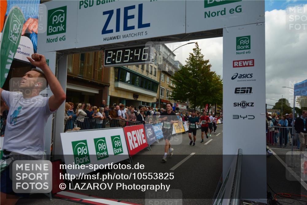 20.09.2026 - PSD Bank Halbmarathon LAZAROV Photography http://msf.ph/oto/10553825 20.09.2026 12:03:45 Ziel 1299, 1405, 1978, 2049, 2195, 2461, 3320, 3461, 3795, 3879, 3931, 4040, 4135 meine-sportfotos.de