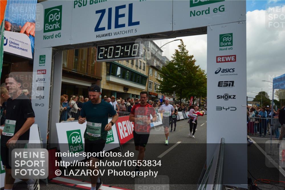 20.09.2026 - PSD Bank Halbmarathon LAZAROV Photography http://msf.ph/oto/10553834 20.09.2026 12:03:48 Ziel 1299, 1405, 1978, 2049, 2195, 2461, 3363, 3795, 3879, 3931, 4040, 4135 meine-sportfotos.de