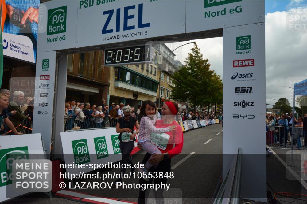 20.09.2026 - PSD Bank Halbmarathon LAZAROV Photography http://msf.ph/oto/10553848 20.09.2026 12:03:51 Ziel 1299, 1405, 1874, 2049, 2195, 2250, 2362, 2461, 2648, 2660, 3363, 3795, 3879, 4040, 4135, 4675 meine-sportfotos.de