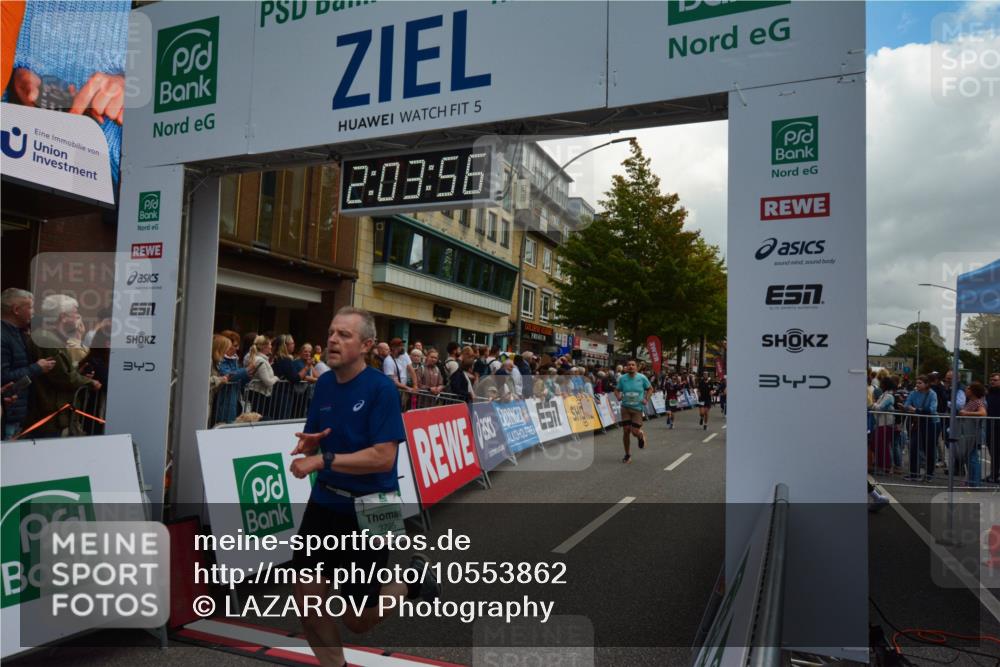 20.09.2026 - PSD Bank Halbmarathon LAZAROV Photography http://msf.ph/oto/10553862 20.09.2026 12:03:56 Ziel 1299, 1405, 1840, 1874, 2195, 2250, 2362, 2648, 2660, 3363, 3795, 4135, 4675, 4784 meine-sportfotos.de