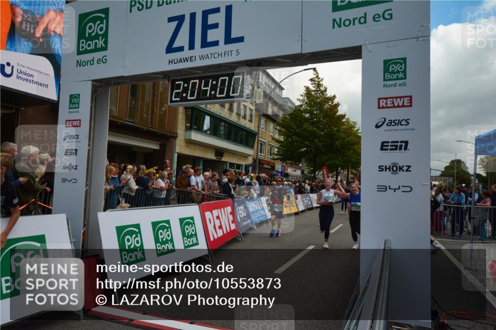 20.09.2026 - PSD Bank Halbmarathon LAZAROV Photography http://msf.ph/oto/10553873 20.09.2026 12:03:59 Ziel 1299, 1840, 1874, 2250, 2362, 2422, 2648, 2660, 3363, 3659, 3795, 4322, 4636, 4675, 4784 meine-sportfotos.de