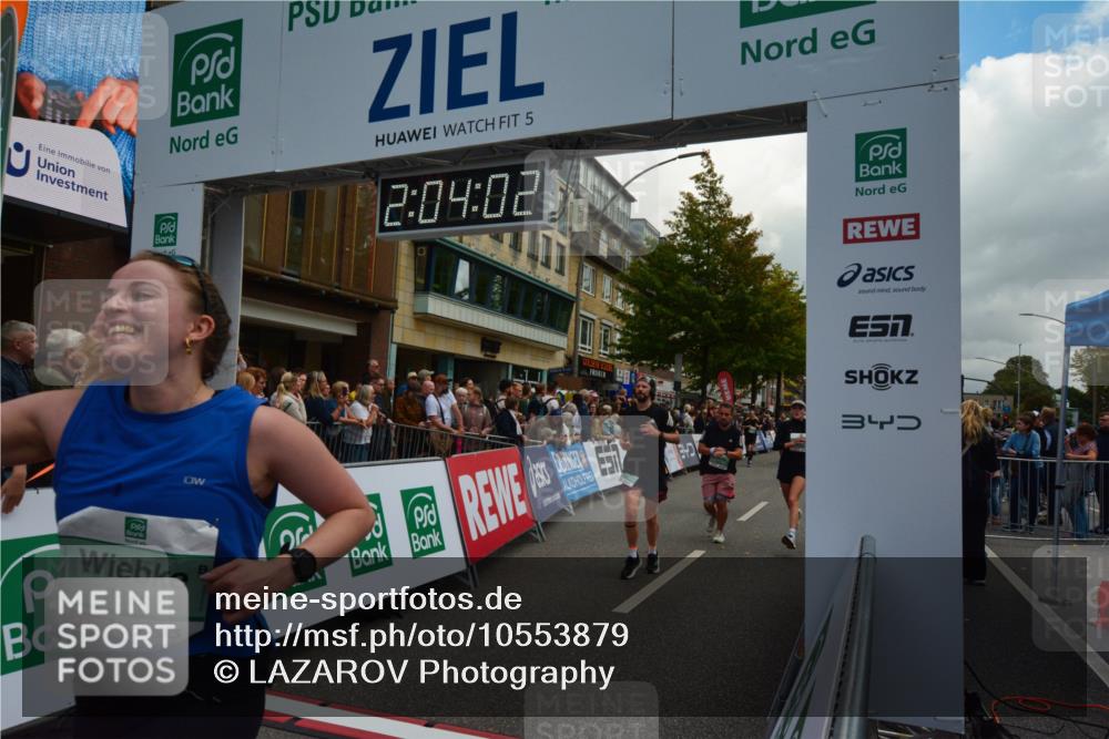 20.09.2026 - PSD Bank Halbmarathon LAZAROV Photography http://msf.ph/oto/10553879 20.09.2026 12:04:01 Ziel 1299, 1728, 1840, 1874, 2250, 2362, 2422, 2648, 2660, 2827, 3363, 3659, 3795, 3923, 4322, 4636, 4675, 4784 meine-sportfotos.de