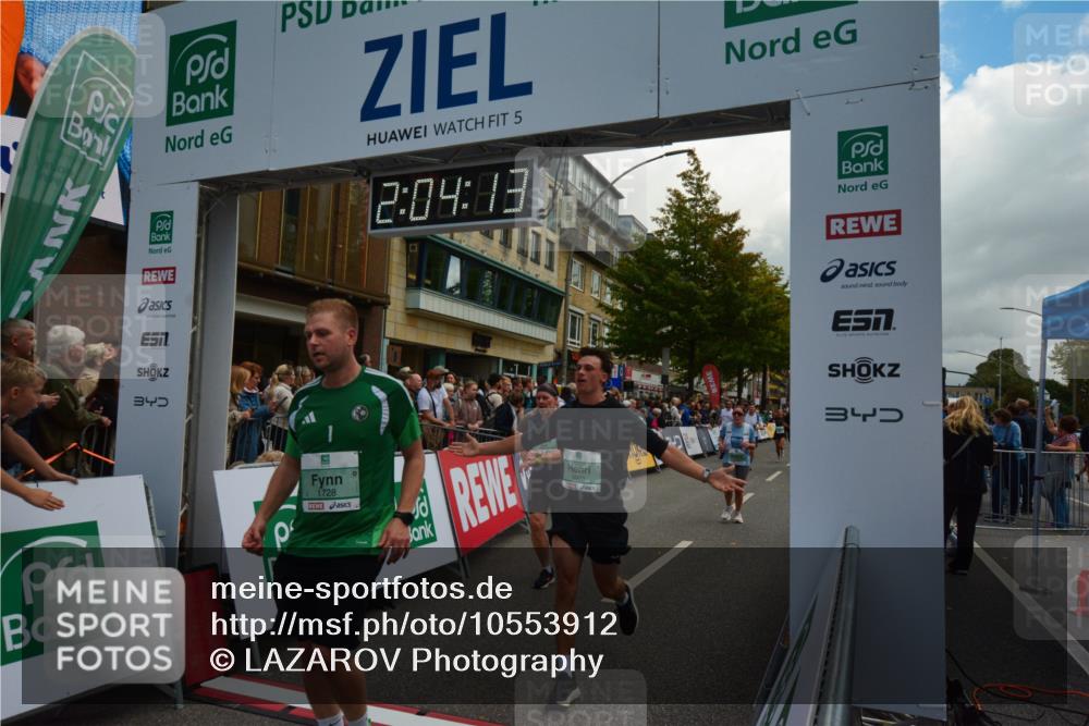 20.09.2026 - PSD Bank Halbmarathon LAZAROV Photography http://msf.ph/oto/10553912 20.09.2026 12:04:12 Ziel 1104, 1155, 1404, 1456, 1525, 1555, 1728, 1840, 2422, 2827, 2932, 3345, 3457, 3659, 3832, 3833, 3923, 3934, 4322, 4636 meine-sportfotos.de