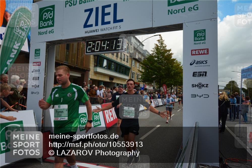 20.09.2026 - PSD Bank Halbmarathon LAZAROV Photography http://msf.ph/oto/10553913 20.09.2026 12:04:12 Ziel 1104, 1155, 1404, 1456, 1525, 1555, 1728, 1840, 2422, 2827, 2932, 3345, 3457, 3659, 3832, 3833, 3923, 3934, 4322, 4636 meine-sportfotos.de