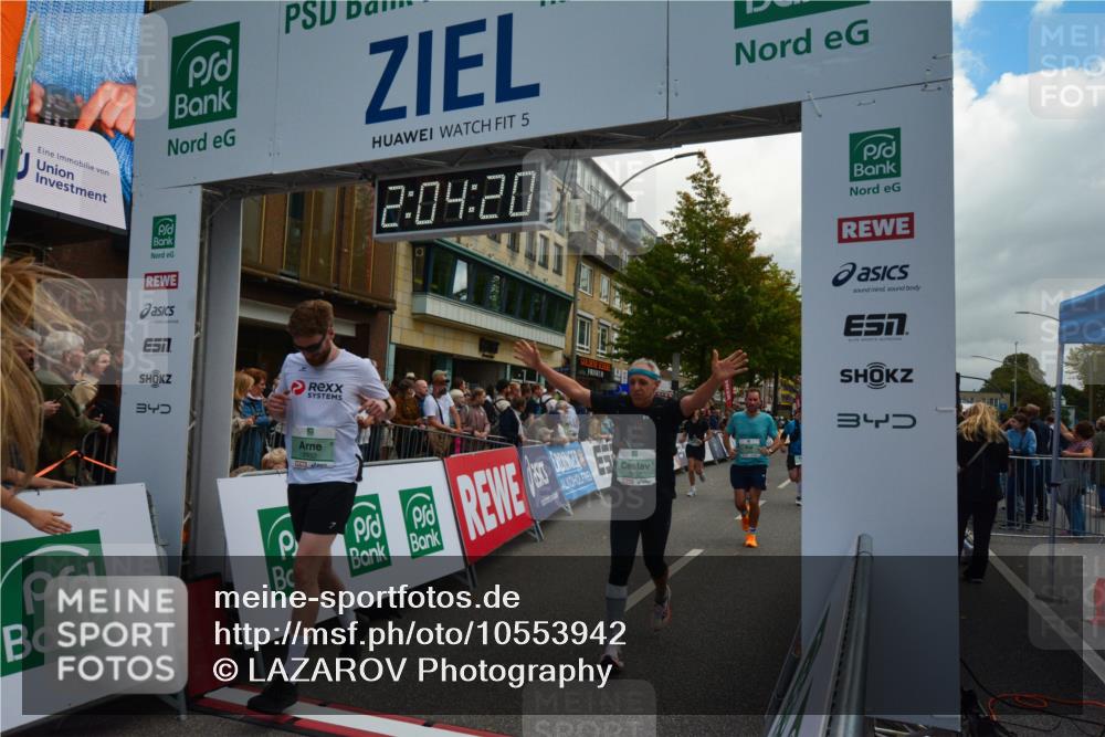 20.09.2026 - PSD Bank Halbmarathon LAZAROV Photography http://msf.ph/oto/10553942 20.09.2026 12:04:19 Ziel 1104, 1155, 1371, 1404, 1456, 1525, 1555, 1605, 2827, 2833, 2932, 3345, 3457, 3832, 3833, 3923, 3934, 4087 meine-sportfotos.de