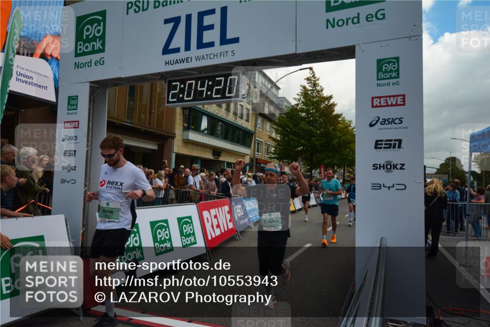 20.09.2026 - PSD Bank Halbmarathon LAZAROV Photography http://msf.ph/oto/10553943 20.09.2026 12:04:19 Ziel 1104, 1155, 1371, 1404, 1456, 1525, 1555, 1605, 2827, 2833, 2932, 3345, 3457, 3832, 3833, 3923, 3934, 4087 meine-sportfotos.de