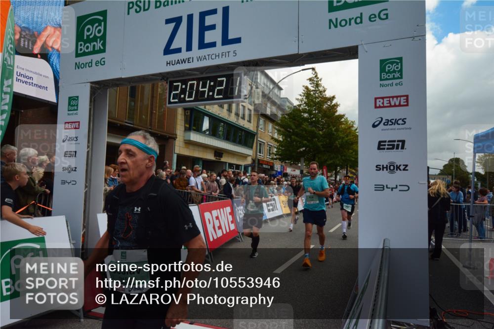 20.09.2026 - PSD Bank Halbmarathon LAZAROV Photography http://msf.ph/oto/10553946 20.09.2026 12:04:20 Ziel 1104, 1155, 1371, 1404, 1456, 1525, 1555, 1563, 1605, 1789, 2833, 2932, 3045, 3345, 3457, 3832, 3833, 3934, 4087 meine-sportfotos.de