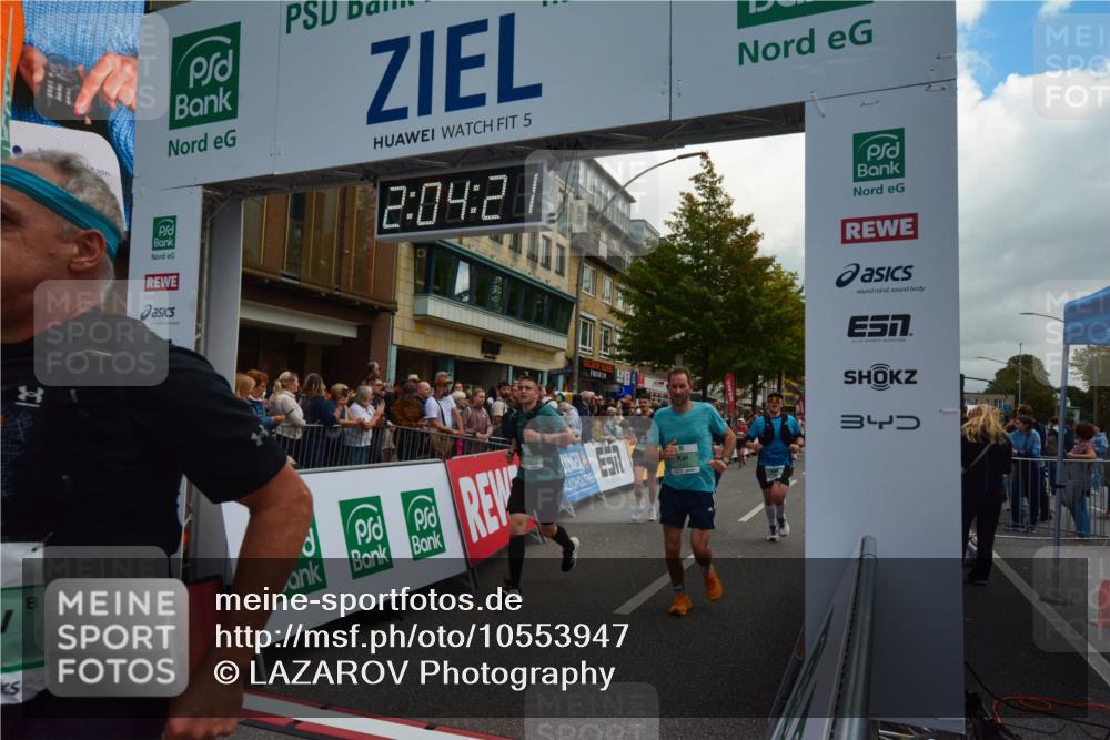 20.09.2026 - PSD Bank Halbmarathon LAZAROV Photography http://msf.ph/oto/10553947 20.09.2026 12:04:20 Ziel 1104, 1155, 1371, 1404, 1456, 1525, 1555, 1563, 1605, 1789, 2833, 2932, 3045, 3345, 3457, 3832, 3833, 3934, 4087 meine-sportfotos.de