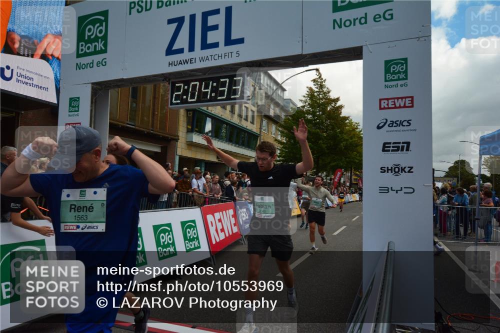 20.09.2026 - PSD Bank Halbmarathon LAZAROV Photography http://msf.ph/oto/10553969 20.09.2026 12:04:32 Ziel 1371, 1533, 1563, 1595, 1605, 1789, 1864, 2237, 2833, 3045, 3524, 4087, 4138, 4182, 4183, 4329, 4435 meine-sportfotos.de