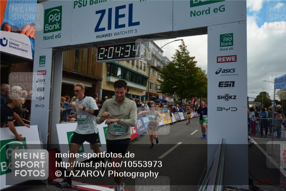 20.09.2026 - PSD Bank Halbmarathon LAZAROV Photography http://msf.ph/oto/10553973 20.09.2026 12:04:34 Ziel 1371, 1533, 1563, 1595, 1605, 1789, 1864, 2237, 2833, 3045, 3524, 4087, 4138, 4182, 4183, 4329, 4435 meine-sportfotos.de