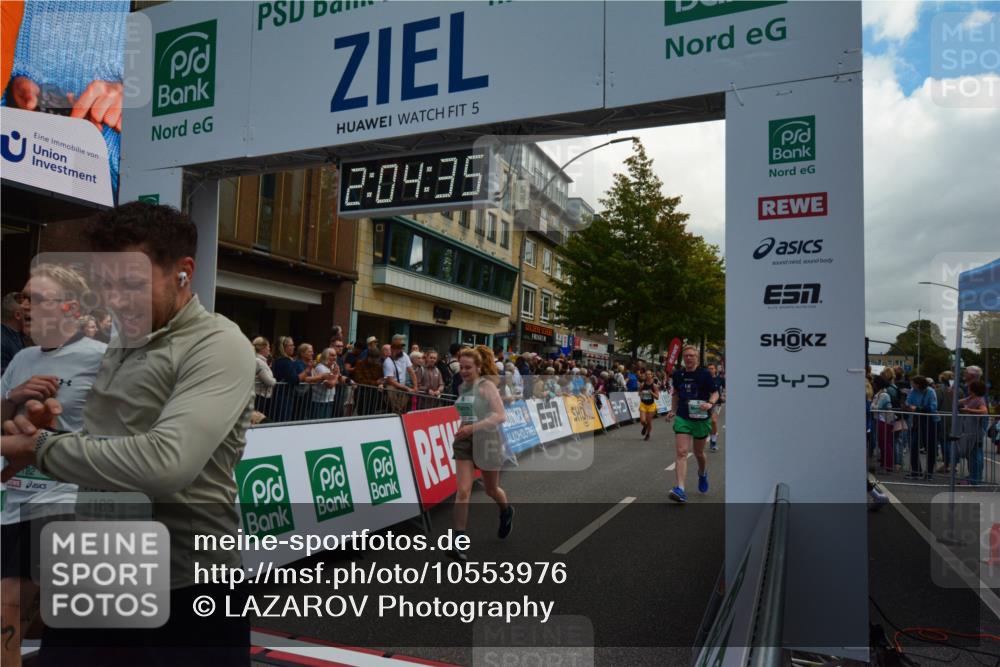 20.09.2026 - PSD Bank Halbmarathon LAZAROV Photography http://msf.ph/oto/10553976 20.09.2026 12:04:34 Ziel 1371, 1533, 1563, 1595, 1605, 1789, 1864, 2237, 2833, 3045, 3524, 4087, 4138, 4182, 4183, 4329, 4435 meine-sportfotos.de
