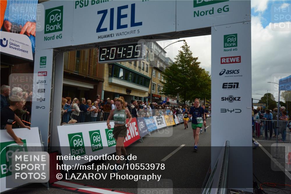 20.09.2026 - PSD Bank Halbmarathon LAZAROV Photography http://msf.ph/oto/10553978 20.09.2026 12:04:34 Ziel 1371, 1533, 1563, 1595, 1605, 1789, 1864, 2237, 2833, 3045, 3524, 4087, 4138, 4182, 4183, 4329, 4435 meine-sportfotos.de