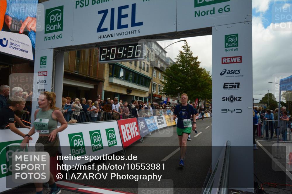 20.09.2026 - PSD Bank Halbmarathon LAZAROV Photography http://msf.ph/oto/10553981 20.09.2026 12:04:35 Ziel 1371, 1533, 1563, 1595, 1789, 1864, 2237, 3045, 3524, 4138, 4182, 4183, 4329, 4435 meine-sportfotos.de