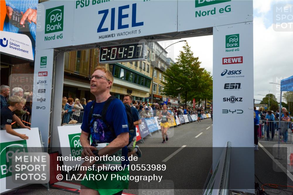 20.09.2026 - PSD Bank Halbmarathon LAZAROV Photography http://msf.ph/oto/10553989 20.09.2026 12:04:36 Ziel 1533, 1563, 1595, 1789, 1864, 2237, 3045, 3524, 4138, 4182, 4183, 4329, 4435 meine-sportfotos.de