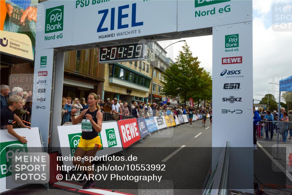 20.09.2026 - PSD Bank Halbmarathon LAZAROV Photography http://msf.ph/oto/10553992 20.09.2026 12:04:38 Ziel 1318, 1533, 1563, 1595, 1789, 1864, 2237, 3045, 3524, 3734, 4138, 4182, 4183, 4329, 4435 meine-sportfotos.de