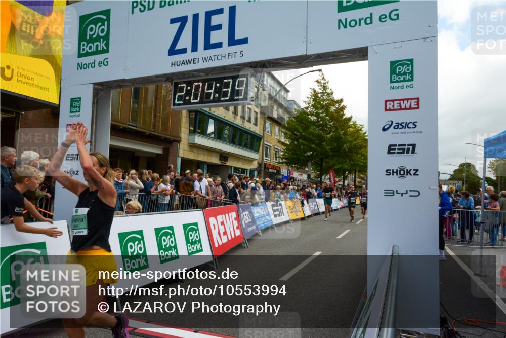 20.09.2026 - PSD Bank Halbmarathon LAZAROV Photography http://msf.ph/oto/10553994 20.09.2026 12:04:39 Ziel 1318, 1533, 1595, 1864, 2237, 3163, 3524, 3734, 4138, 4182, 4183, 4329, 4435 meine-sportfotos.de