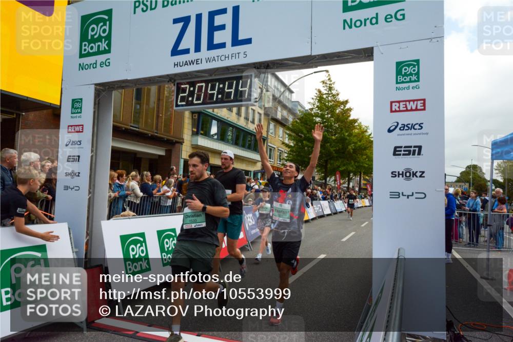 20.09.2026 - PSD Bank Halbmarathon LAZAROV Photography http://msf.ph/oto/10553999 20.09.2026 12:04:43 Ziel 1318, 1533, 1595, 1799, 1864, 3163, 3734, 3808, 4138, 4195, 4212, 4329, 4435 meine-sportfotos.de