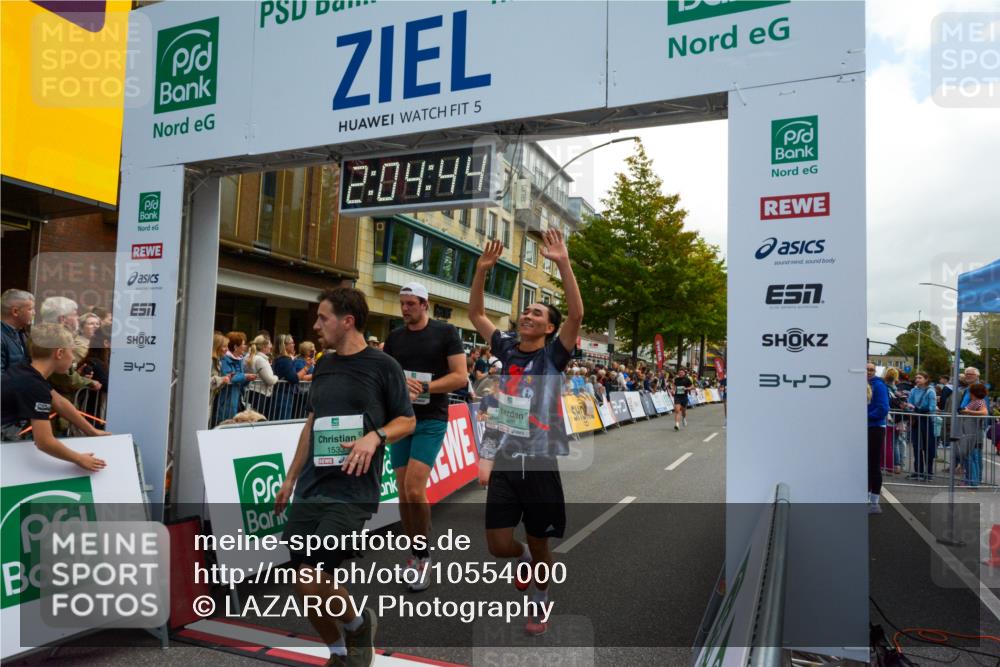 20.09.2026 - PSD Bank Halbmarathon LAZAROV Photography http://msf.ph/oto/10554000 20.09.2026 12:04:43 Ziel 1318, 1533, 1595, 1799, 1864, 3163, 3734, 3808, 4138, 4195, 4212, 4329, 4435 meine-sportfotos.de