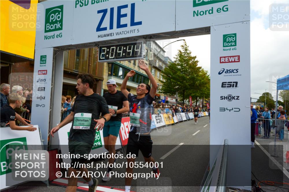 20.09.2026 - PSD Bank Halbmarathon LAZAROV Photography http://msf.ph/oto/10554001 20.09.2026 12:04:43 Ziel 1318, 1533, 1595, 1799, 1864, 3163, 3734, 3808, 4138, 4195, 4212, 4329, 4435 meine-sportfotos.de