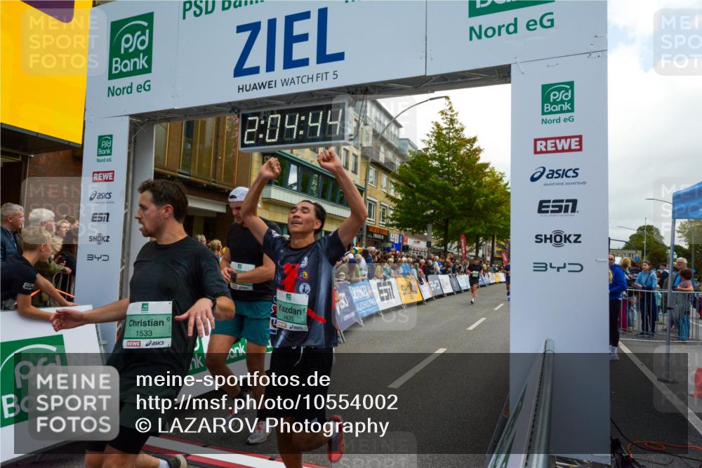20.09.2026 - PSD Bank Halbmarathon LAZAROV Photography http://msf.ph/oto/10554002 20.09.2026 12:04:44 Ziel 1318, 1533, 1595, 1799, 1864, 3163, 3734, 3808, 4138, 4195, 4212, 4435 meine-sportfotos.de