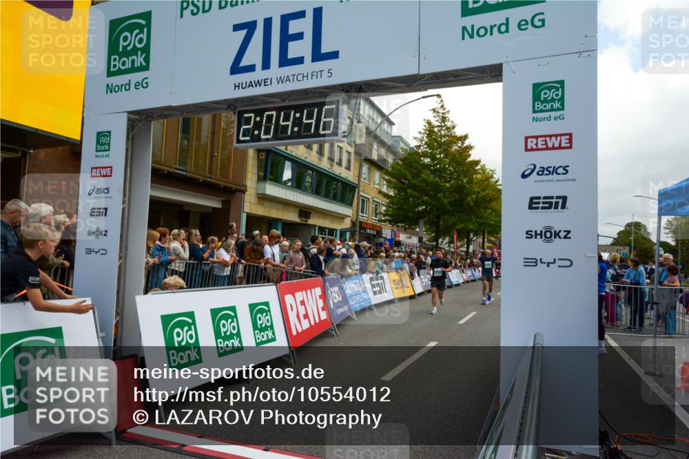20.09.2026 - PSD Bank Halbmarathon LAZAROV Photography http://msf.ph/oto/10554012 20.09.2026 12:04:45 Ziel 1318, 1533, 1595, 1799, 3163, 3734, 3808, 4138, 4195, 4212, 4435 meine-sportfotos.de