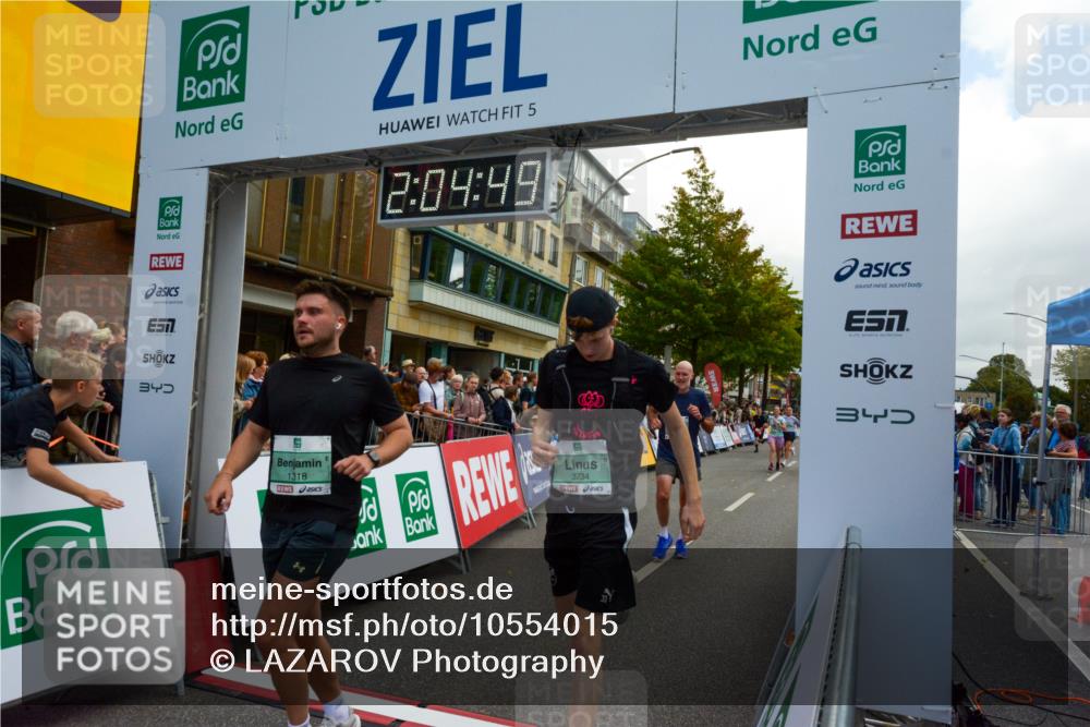 20.09.2026 - PSD Bank Halbmarathon LAZAROV Photography http://msf.ph/oto/10554015 20.09.2026 12:04:49 Ziel 1318, 1533, 1595, 1799, 3163, 3734, 3808, 4138, 4195, 4212, 4255, 4435 meine-sportfotos.de
