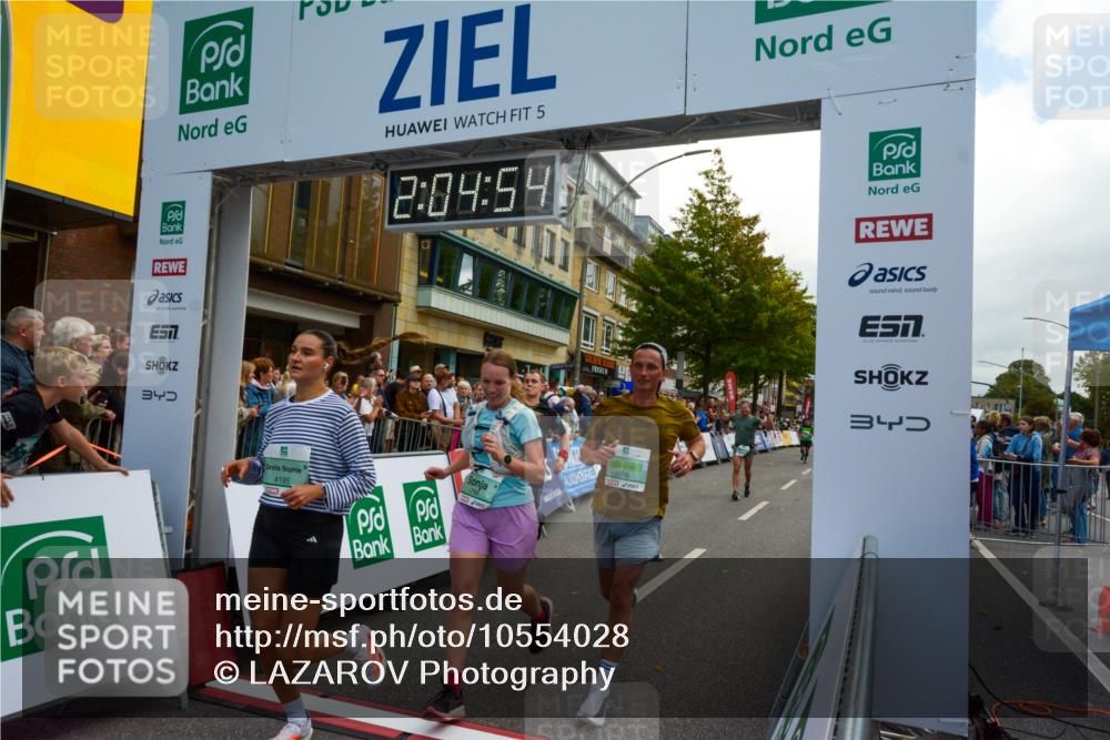 20.09.2026 - PSD Bank Halbmarathon LAZAROV Photography http://msf.ph/oto/10554028 20.09.2026 12:04:53 Ziel 1318, 1799, 3163, 3309, 3726, 3734, 3808, 4195, 4212, 4255 meine-sportfotos.de
