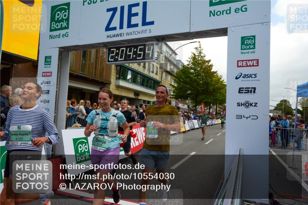 20.09.2026 - PSD Bank Halbmarathon LAZAROV Photography http://msf.ph/oto/10554030 20.09.2026 12:04:54 Ziel 1318, 1799, 3163, 3309, 3726, 3734, 3808, 4195, 4212, 4255 meine-sportfotos.de