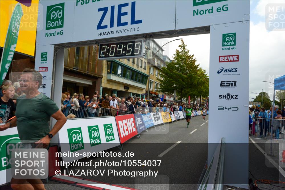 20.09.2026 - PSD Bank Halbmarathon LAZAROV Photography http://msf.ph/oto/10554037 20.09.2026 12:04:58 Ziel 1799, 3199, 3309, 3726, 3808, 4195, 4212, 4255, 4740 meine-sportfotos.de