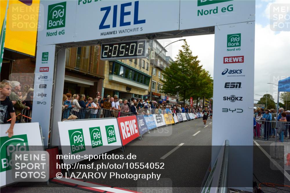20.09.2026 - PSD Bank Halbmarathon LAZAROV Photography http://msf.ph/oto/10554052 20.09.2026 12:05:06 Ziel 1546, 2825, 2837, 3199, 3257, 3309, 3627, 3726, 3773, 4497, 4615, 4740 meine-sportfotos.de