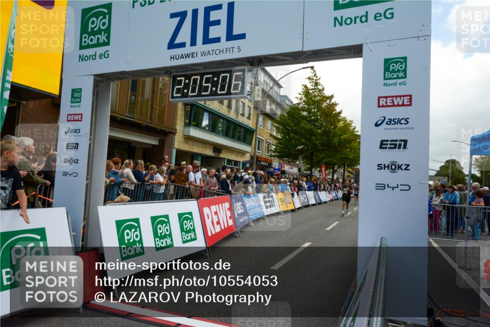 20.09.2026 - PSD Bank Halbmarathon LAZAROV Photography http://msf.ph/oto/10554053 20.09.2026 12:05:06 Ziel 1546, 2825, 2837, 3199, 3257, 3309, 3627, 3726, 3773, 4497, 4615, 4740 meine-sportfotos.de