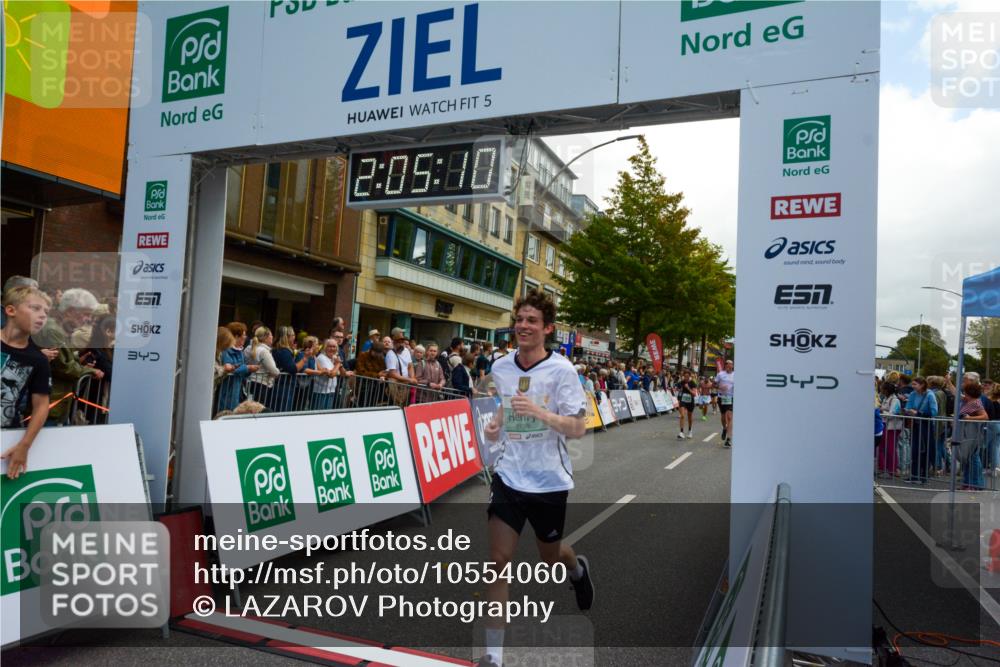 20.09.2026 - PSD Bank Halbmarathon LAZAROV Photography http://msf.ph/oto/10554060 20.09.2026 12:05:10 Ziel 1546, 2825, 2837, 3199, 3257, 3309, 3627, 3773, 4273, 4497, 4615, 4740 meine-sportfotos.de