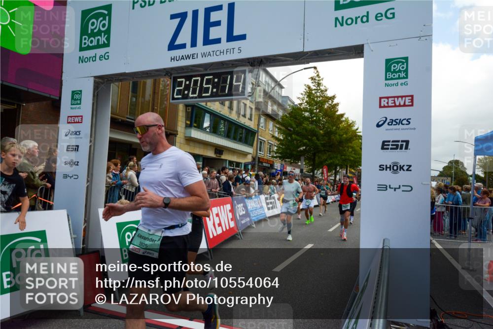 20.09.2026 - PSD Bank Halbmarathon LAZAROV Photography http://msf.ph/oto/10554064 20.09.2026 12:05:14 Ziel 1546, 2825, 2837, 2841, 3199, 3257, 3627, 3773, 4273, 4497, 4615, 4740 meine-sportfotos.de