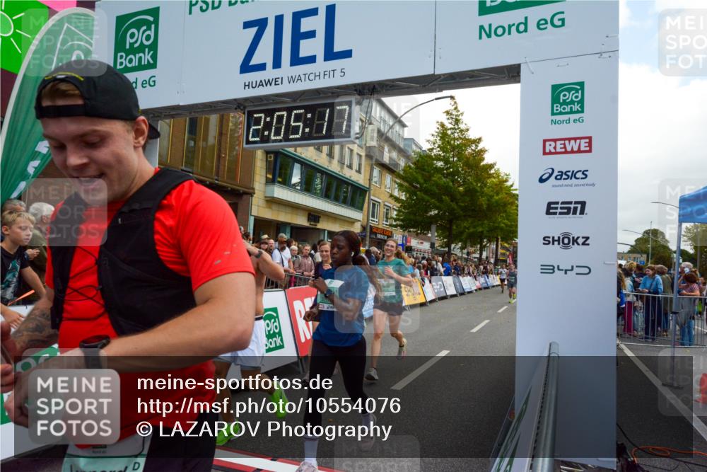20.09.2026 - PSD Bank Halbmarathon LAZAROV Photography http://msf.ph/oto/10554076 20.09.2026 12:05:17 Ziel 1546, 1618, 1989, 1990, 2220, 2825, 2837, 2841, 3257, 3627, 3773, 3938, 4042, 4273, 4497, 4615 meine-sportfotos.de