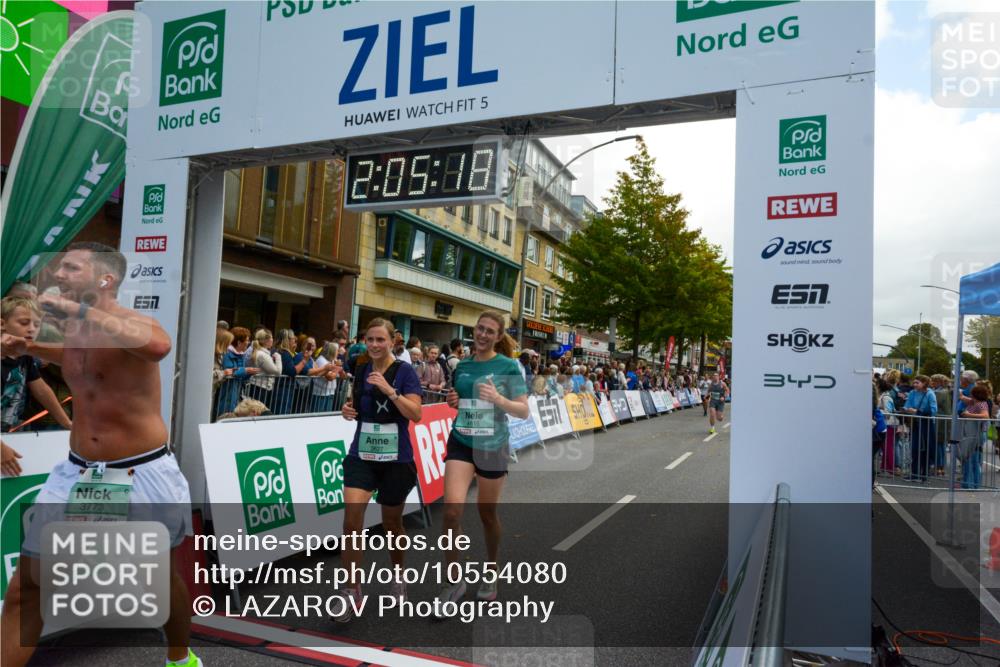 20.09.2026 - PSD Bank Halbmarathon LAZAROV Photography http://msf.ph/oto/10554080 20.09.2026 12:05:17 Ziel 1546, 1618, 1989, 1990, 2220, 2825, 2837, 2841, 3257, 3627, 3773, 3938, 4042, 4273, 4497, 4615 meine-sportfotos.de
