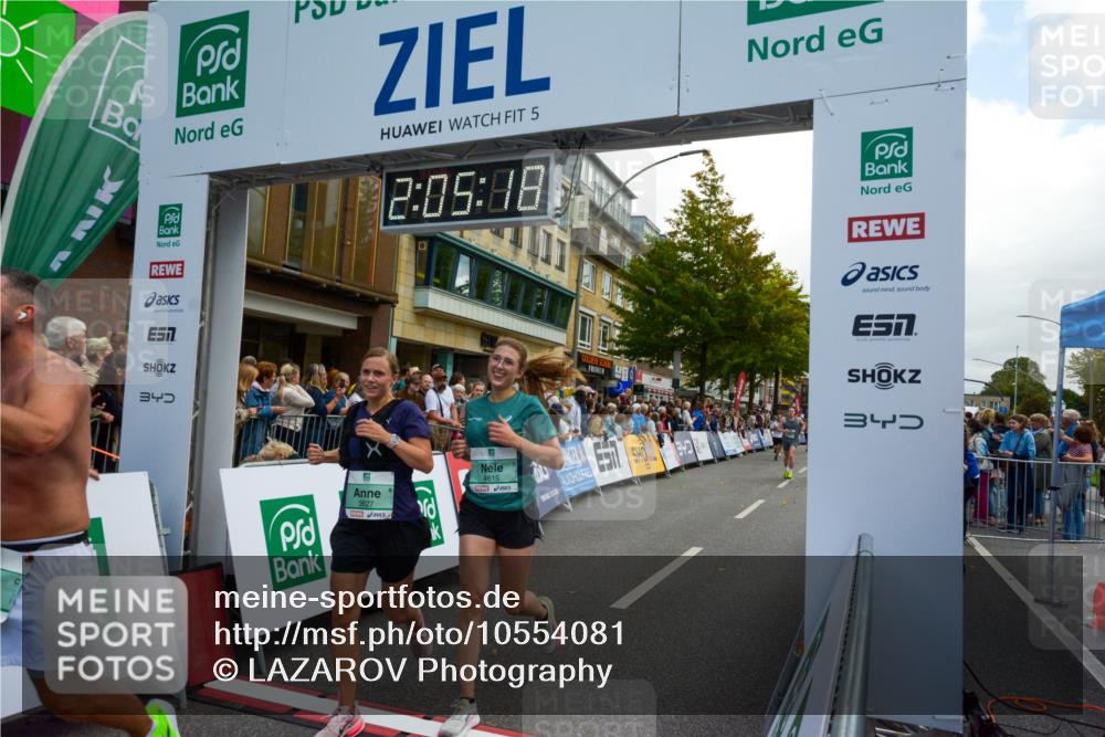 20.09.2026 - PSD Bank Halbmarathon LAZAROV Photography http://msf.ph/oto/10554081 20.09.2026 12:05:18 Ziel 1546, 1618, 1989, 1990, 2220, 2825, 2837, 2841, 3257, 3627, 3773, 3938, 4042, 4273, 4497, 4615 meine-sportfotos.de
