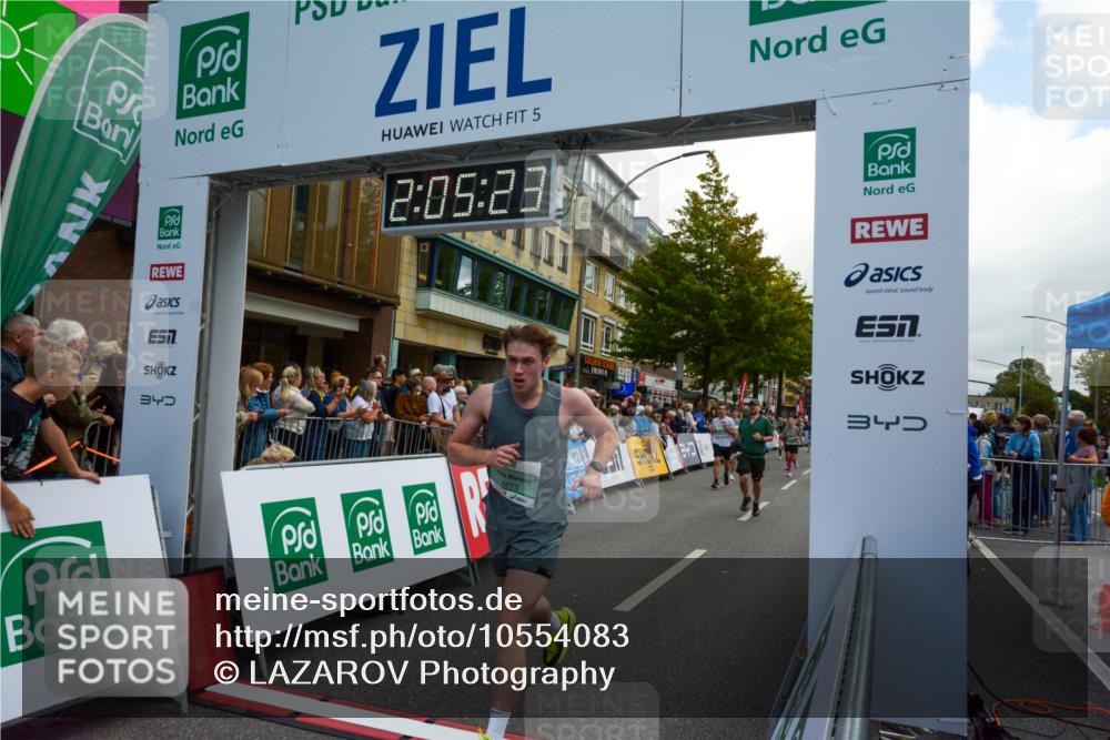 20.09.2026 - PSD Bank Halbmarathon LAZAROV Photography http://msf.ph/oto/10554083 20.09.2026 12:05:22 Ziel 1618, 1989, 1990, 2220, 2396, 2841, 3257, 3389, 3627, 3773, 3938, 4042, 4073, 4273, 4497, 4564, 4615 meine-sportfotos.de