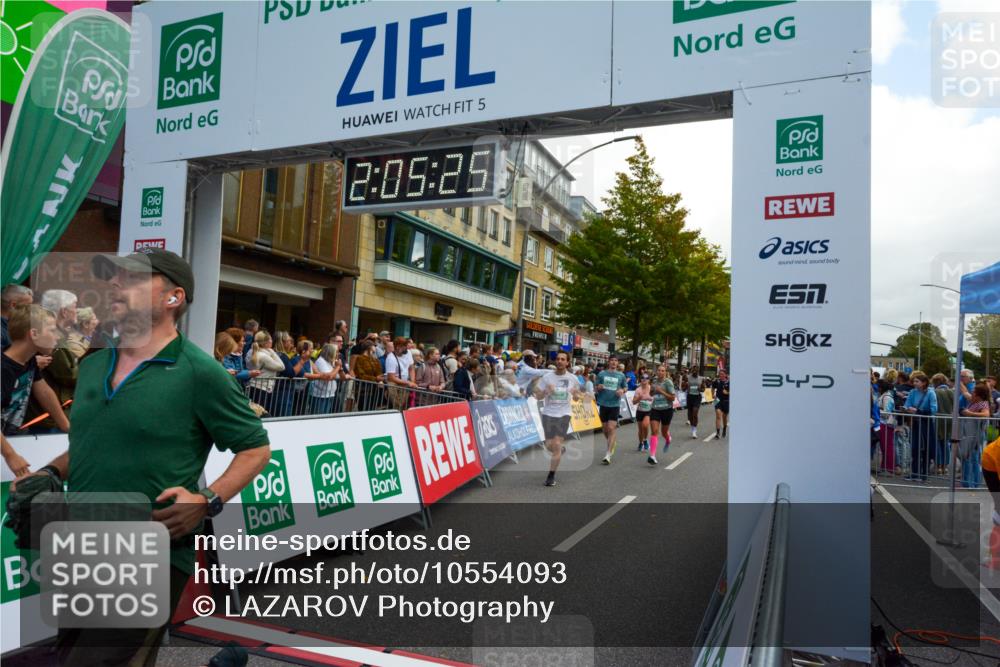 20.09.2026 - PSD Bank Halbmarathon LAZAROV Photography http://msf.ph/oto/10554093 20.09.2026 12:05:25 Ziel 1618, 1989, 1990, 2220, 2396, 2841, 3286, 3389, 3938, 4042, 4073, 4273, 4430, 4564 meine-sportfotos.de