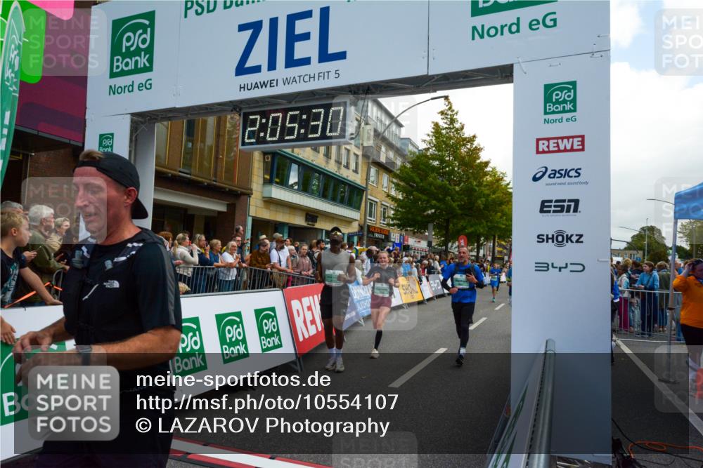 20.09.2026 - PSD Bank Halbmarathon LAZAROV Photography http://msf.ph/oto/10554107 20.09.2026 12:05:30 Ziel 1618, 1779, 1989, 1990, 2220, 2396, 2841, 3173, 3286, 3389, 3938, 4042, 4073, 4139, 4430, 4564 meine-sportfotos.de
