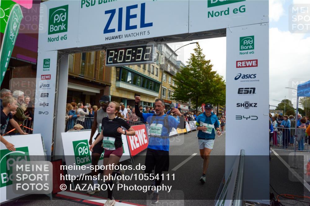 20.09.2026 - PSD Bank Halbmarathon LAZAROV Photography http://msf.ph/oto/10554111 20.09.2026 12:05:31 Ziel 1618, 1779, 1989, 1990, 2220, 2396, 2841, 3173, 3286, 3389, 3938, 4042, 4073, 4139, 4430, 4564 meine-sportfotos.de