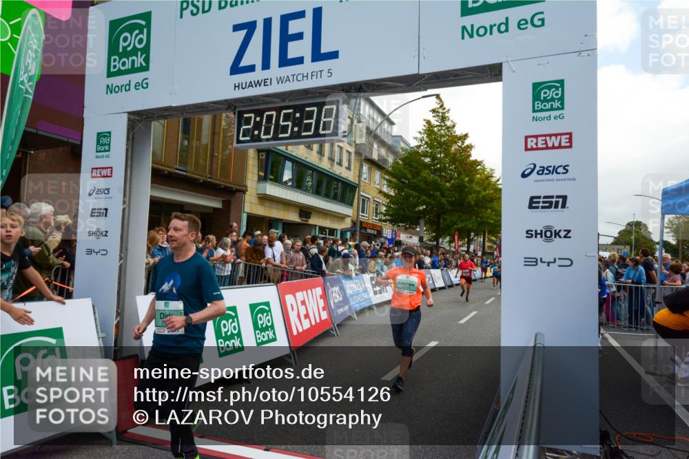 20.09.2026 - PSD Bank Halbmarathon LAZAROV Photography http://msf.ph/oto/10554126 20.09.2026 12:05:38 Ziel 1488, 1779, 2396, 2978, 3173, 3281, 3286, 3922, 4139, 4430, 4450 meine-sportfotos.de