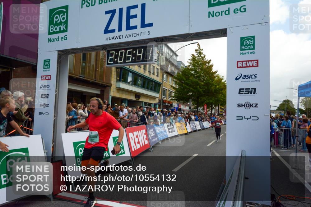 20.09.2026 - PSD Bank Halbmarathon LAZAROV Photography http://msf.ph/oto/10554132 20.09.2026 12:05:40 Ziel 1369, 1488, 1779, 2978, 3173, 3281, 3286, 3922, 4139, 4430, 4450, 4674 meine-sportfotos.de
