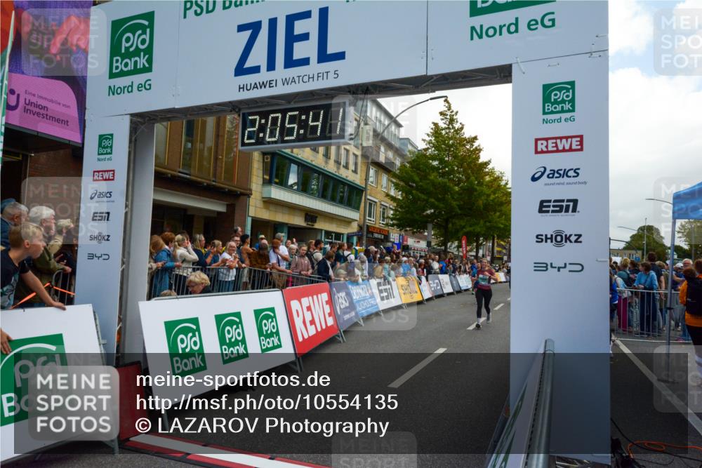 20.09.2026 - PSD Bank Halbmarathon LAZAROV Photography http://msf.ph/oto/10554135 20.09.2026 12:05:41 Ziel 1369, 1488, 1779, 2978, 3173, 3281, 3286, 3894, 3922, 4139, 4430, 4450, 4674 meine-sportfotos.de