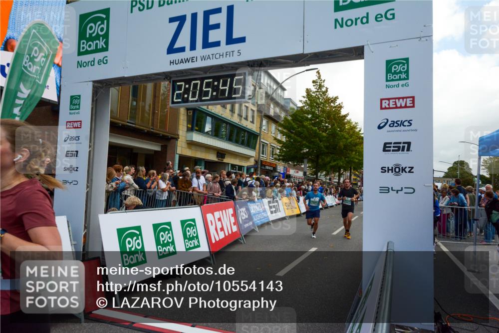 20.09.2026 - PSD Bank Halbmarathon LAZAROV Photography http://msf.ph/oto/10554143 20.09.2026 12:05:44 Ziel 1369, 1488, 1779, 2978, 3143, 3173, 3281, 3314, 3894, 3922, 4139, 4450, 4674 meine-sportfotos.de