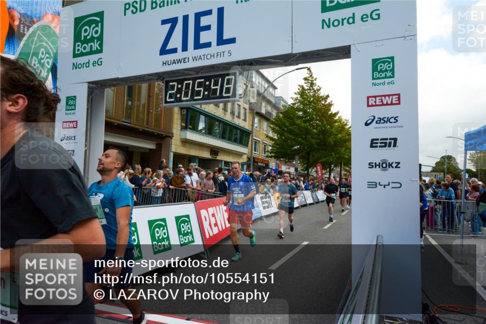 20.09.2026 - PSD Bank Halbmarathon LAZAROV Photography http://msf.ph/oto/10554151 20.09.2026 12:05:48 Ziel 1369, 1487, 1488, 1834, 2816, 2978, 3143, 3281, 3314, 3894, 3922, 4166, 4450, 4674 meine-sportfotos.de