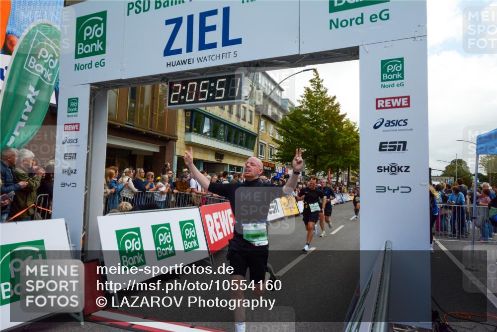 20.09.2026 - PSD Bank Halbmarathon LAZAROV Photography http://msf.ph/oto/10554160 20.09.2026 12:05:50 Ziel 1369, 1487, 1488, 1834, 2468, 2816, 2978, 2991, 3143, 3281, 3314, 3402, 3894, 3922, 4166, 4359, 4450, 4674 meine-sportfotos.de