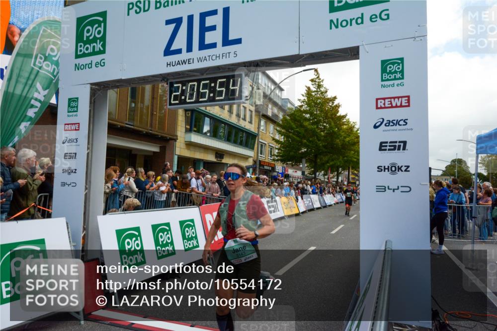 20.09.2026 - PSD Bank Halbmarathon LAZAROV Photography http://msf.ph/oto/10554172 20.09.2026 12:05:54 Ziel 1369, 1487, 1834, 2468, 2580, 2692, 2816, 2979, 2991, 3143, 3281, 3314, 3402, 3617, 3894, 3922, 4166, 4359, 4450, 4674 meine-sportfotos.de