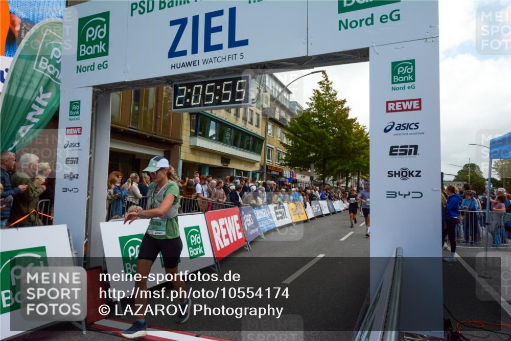 20.09.2026 - PSD Bank Halbmarathon LAZAROV Photography http://msf.ph/oto/10554174 20.09.2026 12:05:55 Ziel 1369, 1487, 1834, 2468, 2580, 2692, 2816, 2979, 2991, 3143, 3314, 3402, 3617, 3656, 3894, 3922, 4166, 4359, 4450, 4674 meine-sportfotos.de