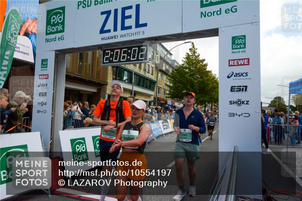 20.09.2026 - PSD Bank Halbmarathon LAZAROV Photography http://msf.ph/oto/10554197 20.09.2026 12:06:01 Ziel 1300, 1487, 1834, 1916, 2468, 2580, 2692, 2816, 2852, 2979, 2991, 3314, 3402, 3617, 3656, 4166, 4359, 4629 meine-sportfotos.de