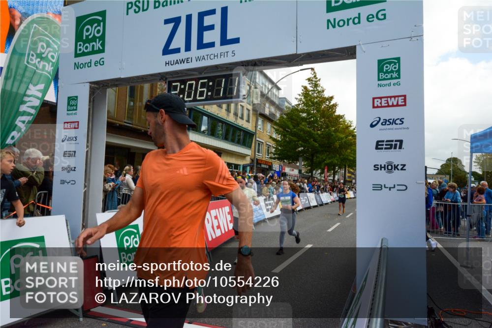 20.09.2026 - PSD Bank Halbmarathon LAZAROV Photography http://msf.ph/oto/10554226 20.09.2026 12:06:11 Ziel 1252, 1300, 1916, 1940, 2852, 3617, 3656, 4629, 4786 meine-sportfotos.de